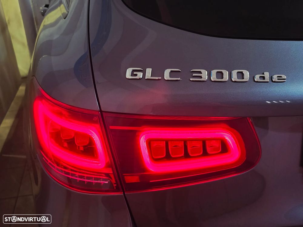 Mercedes-Benz GLC 300 e 4Matic 9G-TRONIC Edition AMG Line - 10