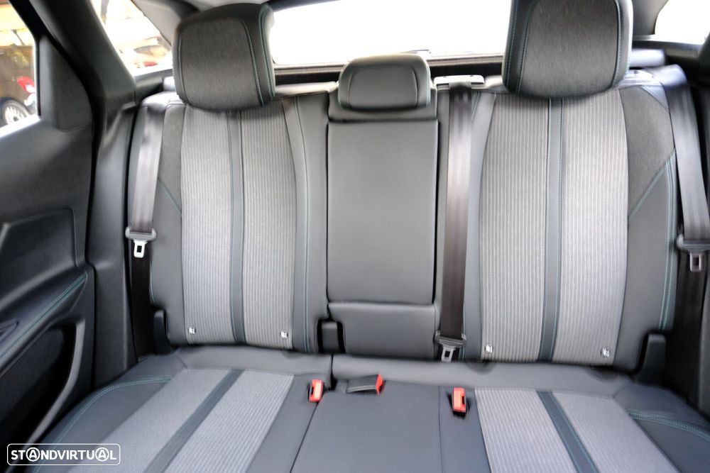 Peugeot 3008 1.2 PureTech Allure Pack - 10