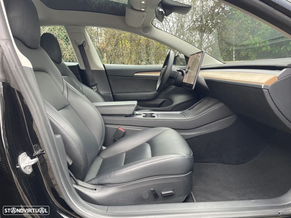 Tesla Model 3 Standard Range Plus RWD - 25