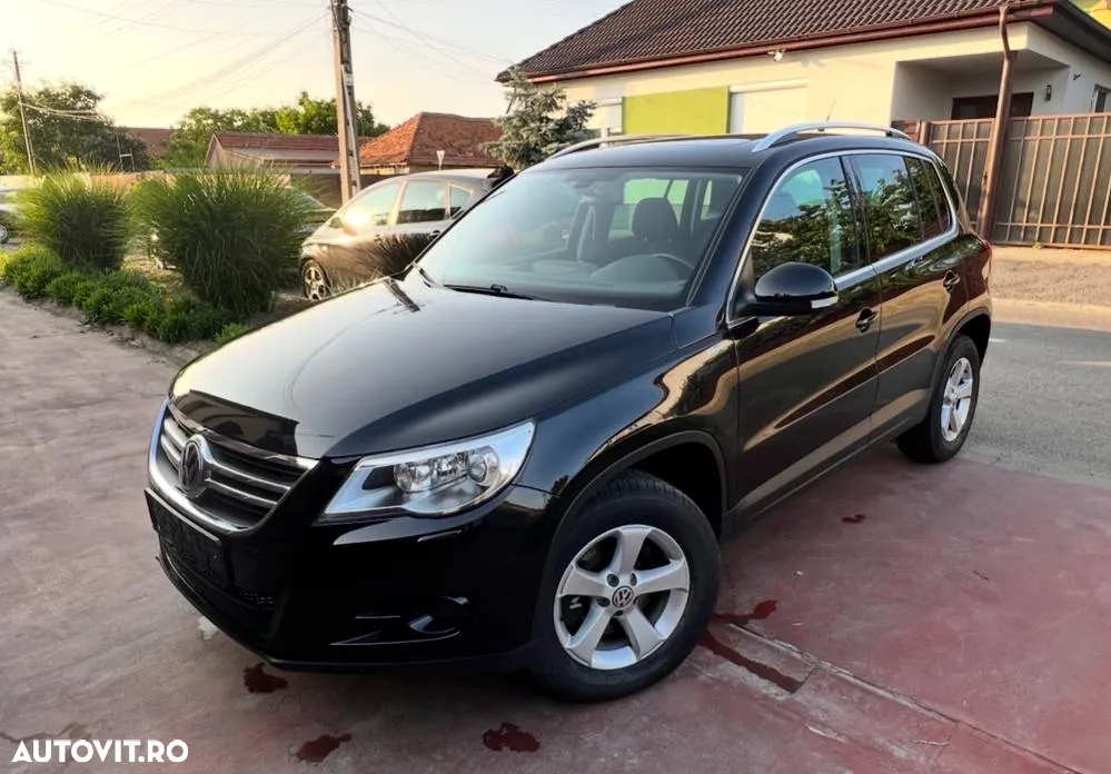 Volkswagen Tiguan 2.0 TDI 4Motion Track & Field - 2