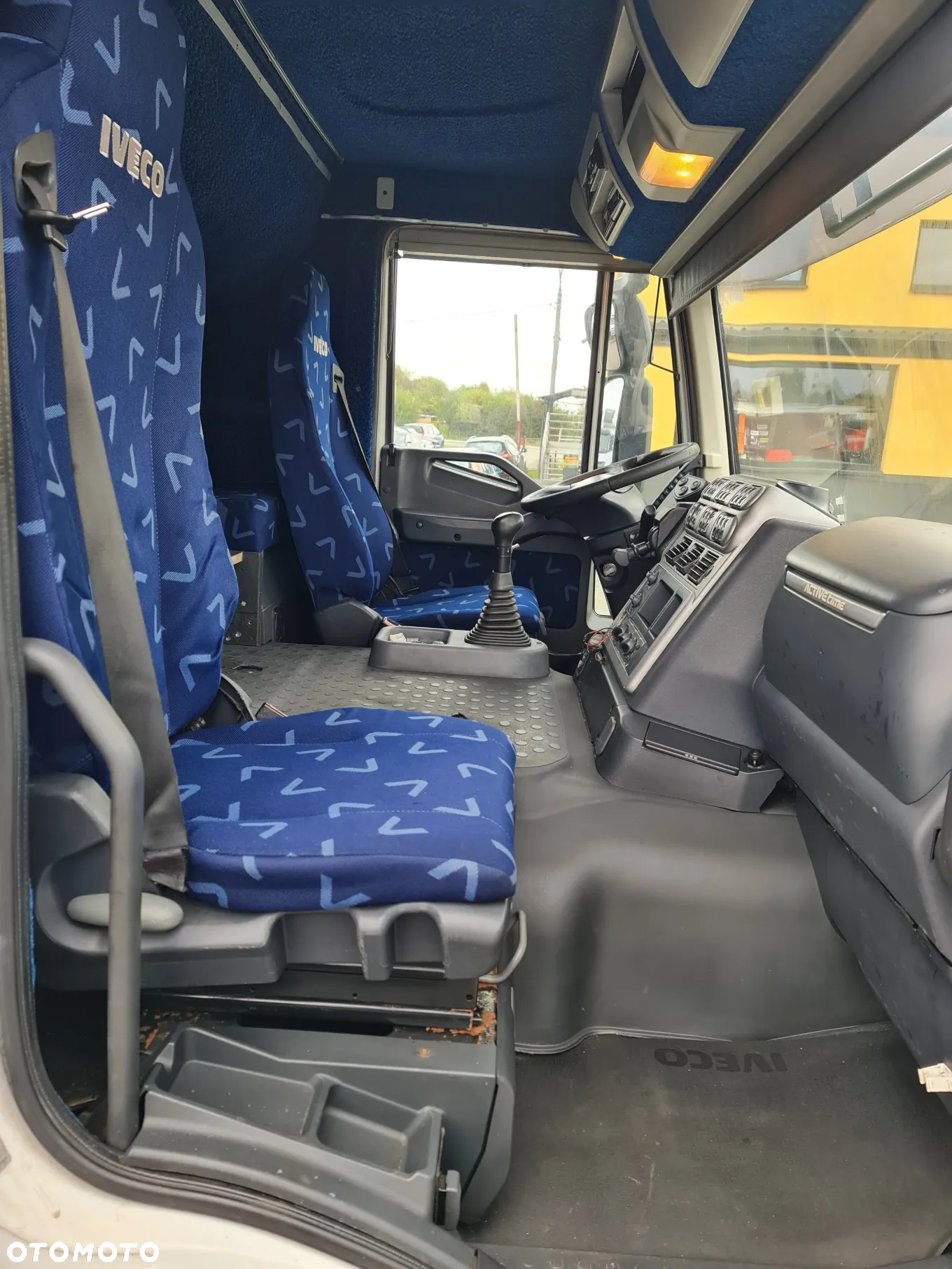 Iveco STRALIS - 8