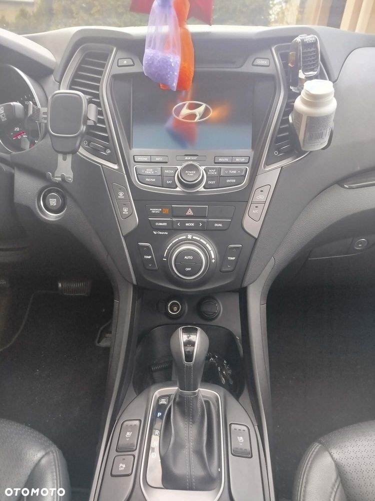 Hyundai Santa Fe 2.0 T Sport Utility - 35