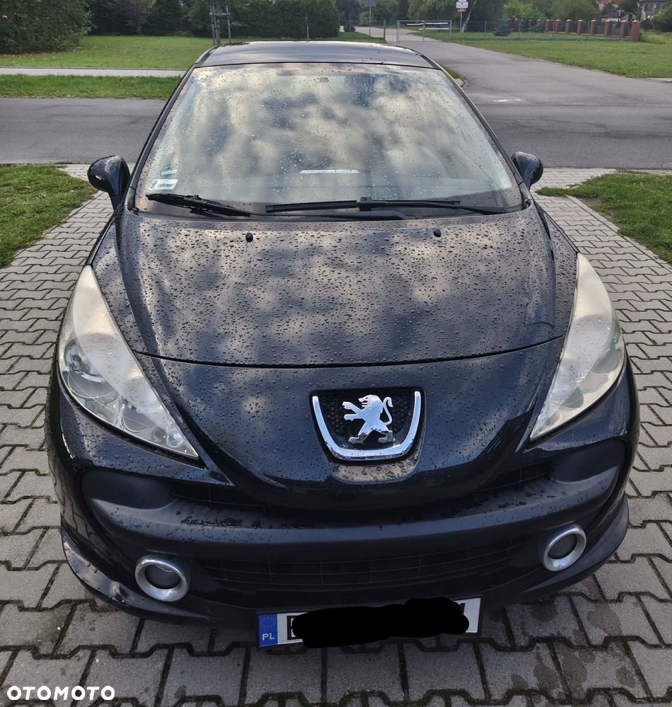 Peugeot 207 - 1