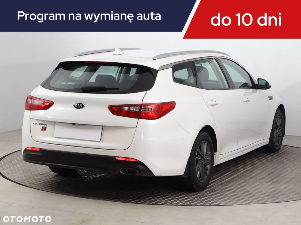Kia Optima - 7