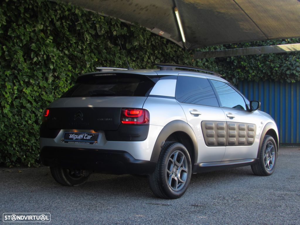 Citroën C4 Cactus 1.2 PureTech Shine - 8