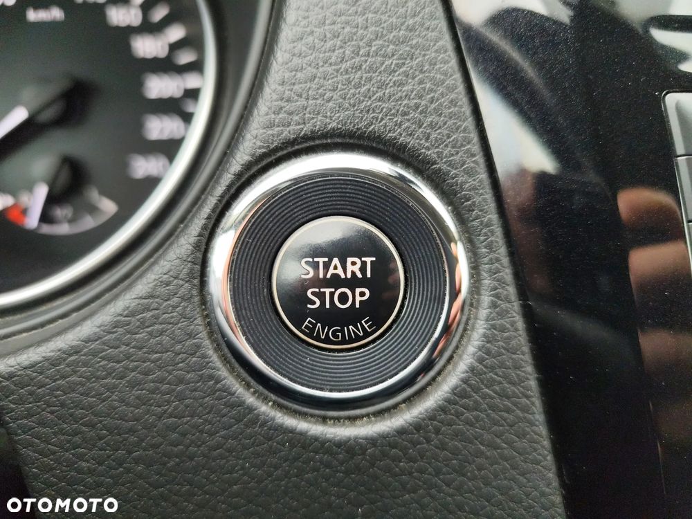 Nissan Qashqai 1.2 DIG-T N-Connecta - 28