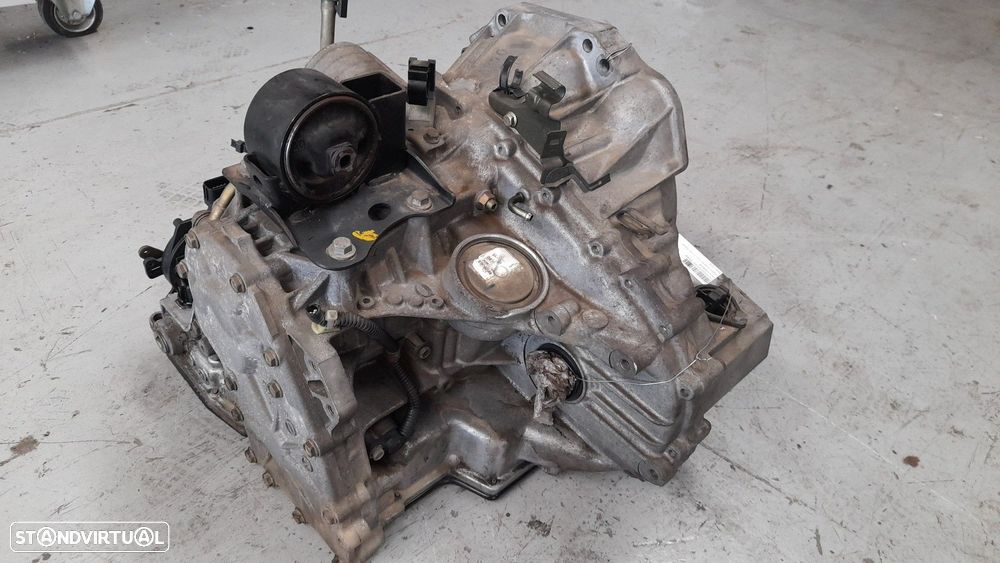 CAIXA VELOCIDADES NISSAN ALMERA TINO 2004 - 3