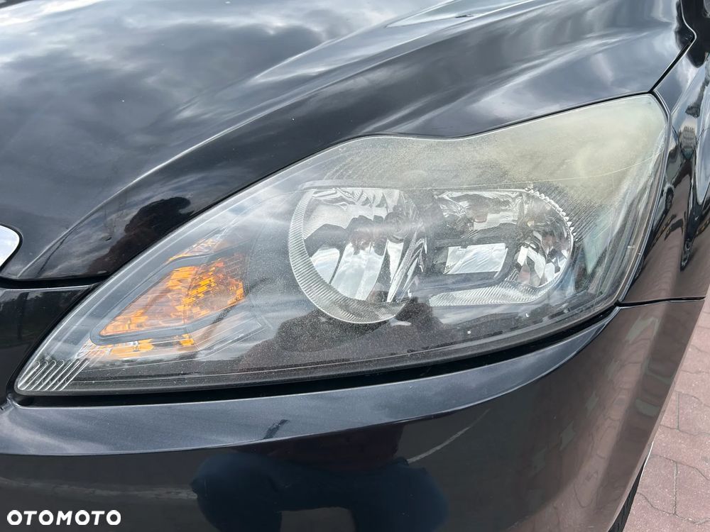 Ford Focus 1.8 FF Platinium X - 27