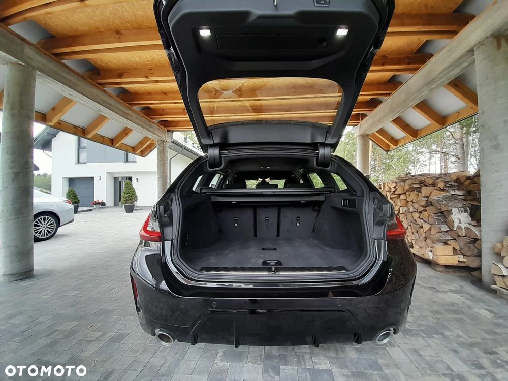 BMW Seria 3 330i xDrive M Sport - 7