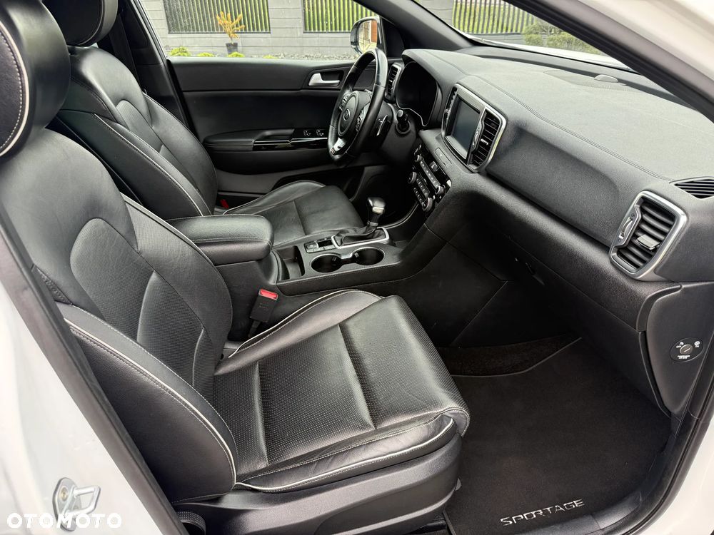 Kia Sportage 1.6 T-GDI AWD GT Line - 23