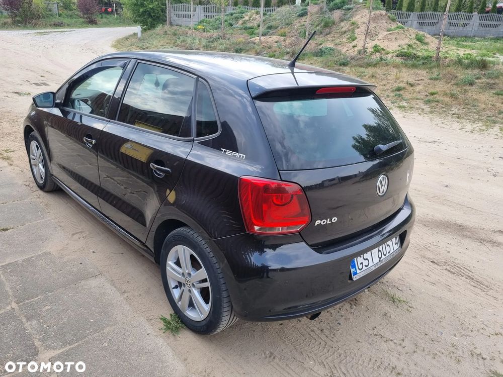 Volkswagen Polo 1.4 16V Comfortline - 4