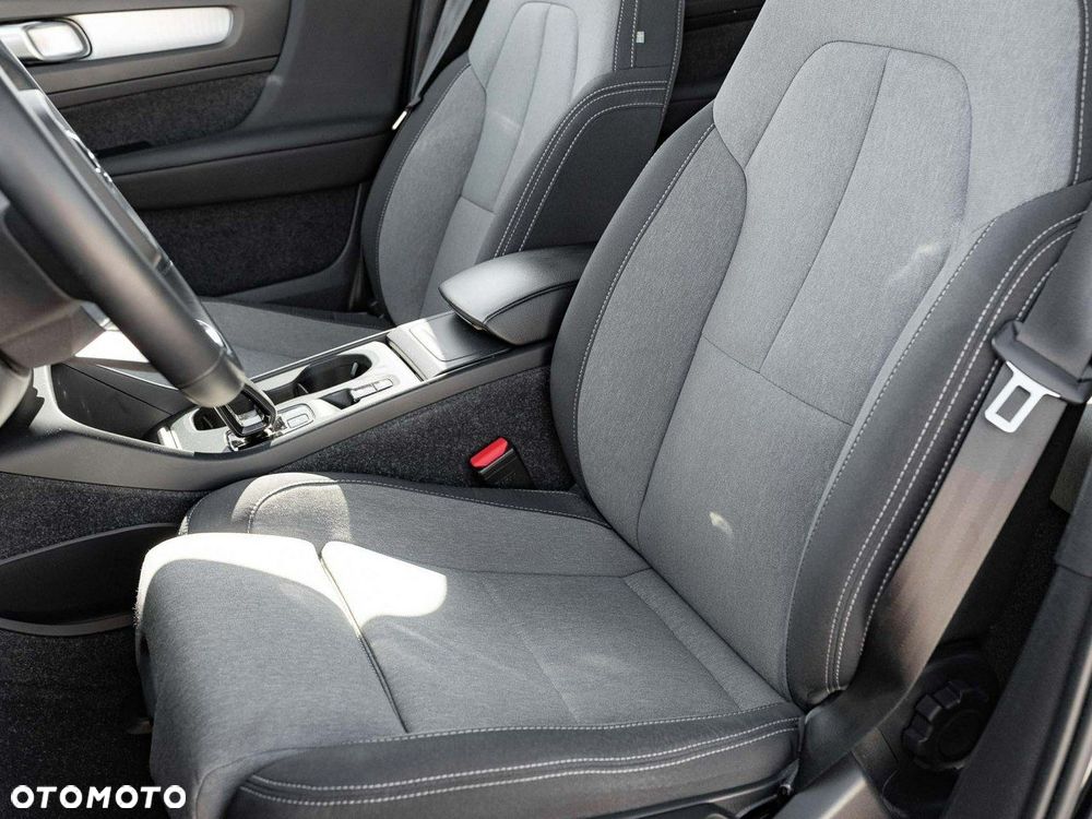 Volvo XC 40 B3 Core - 15