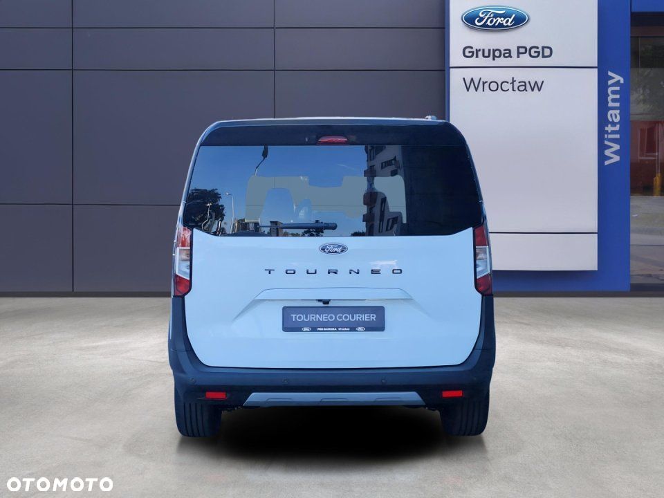 Ford Tourneo Courier - 6