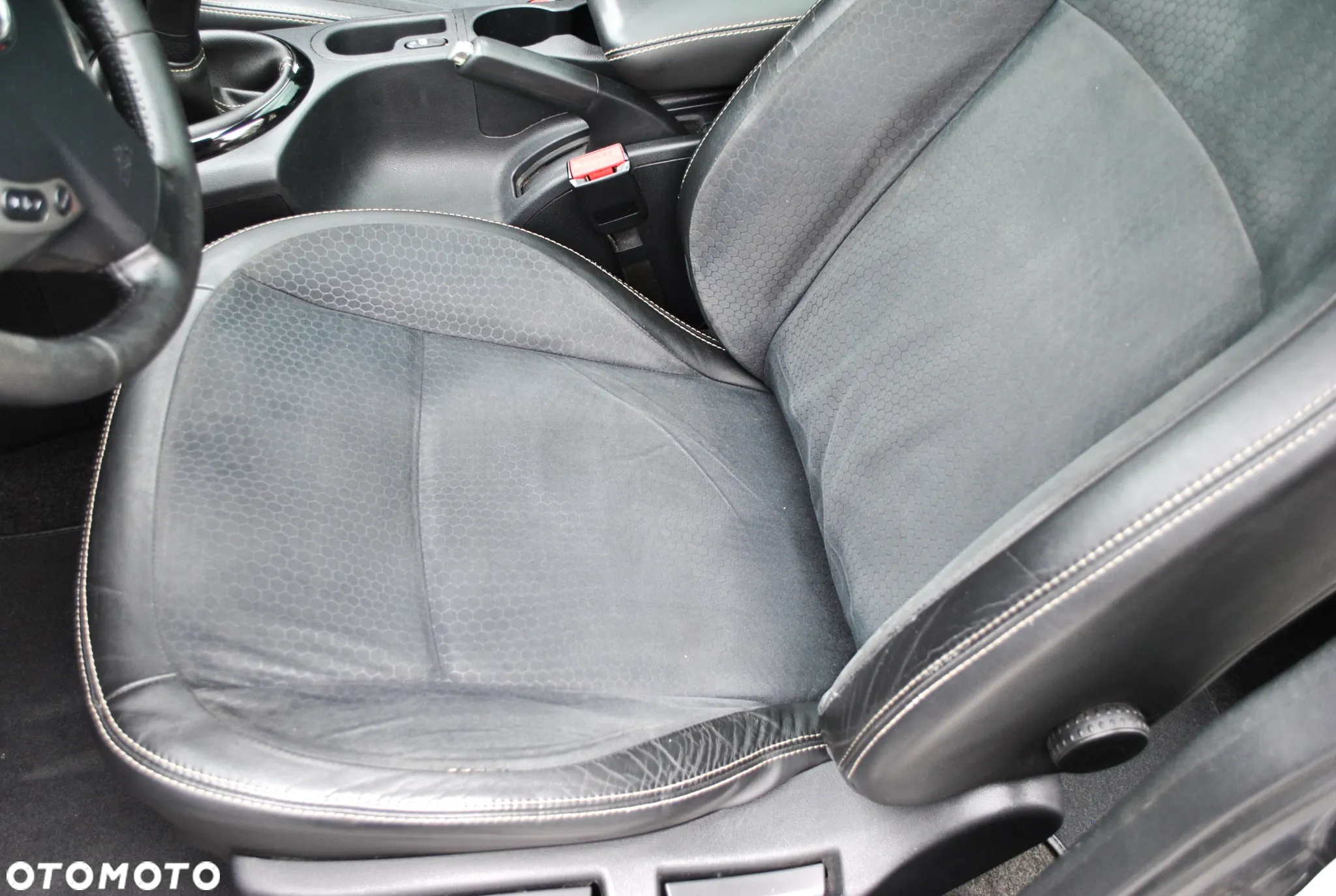 Nissan Qashqai+2 1.6 Tekna - 21