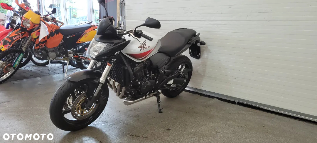 Honda Hornet - 14