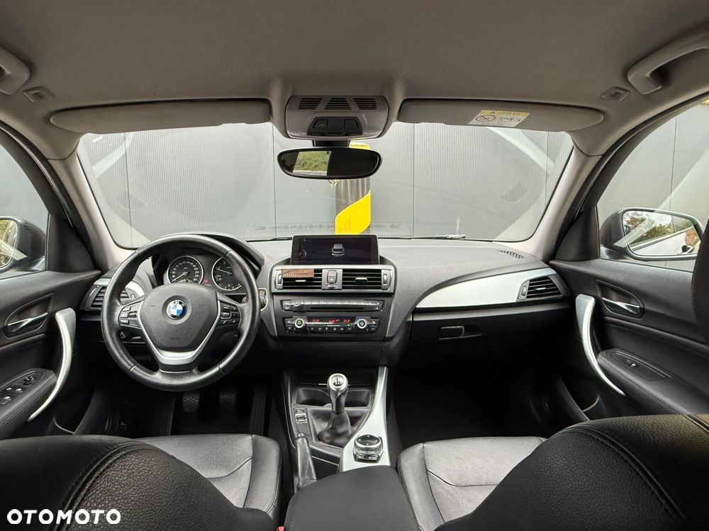 BMW Seria 1 118d - 25
