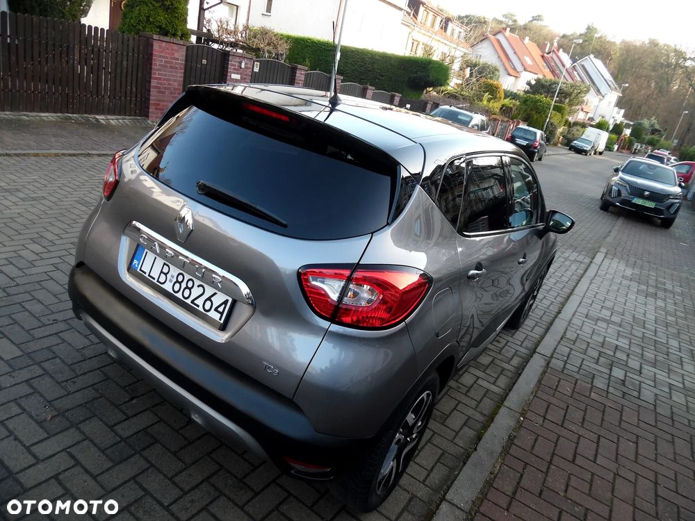Renault Captur - 17