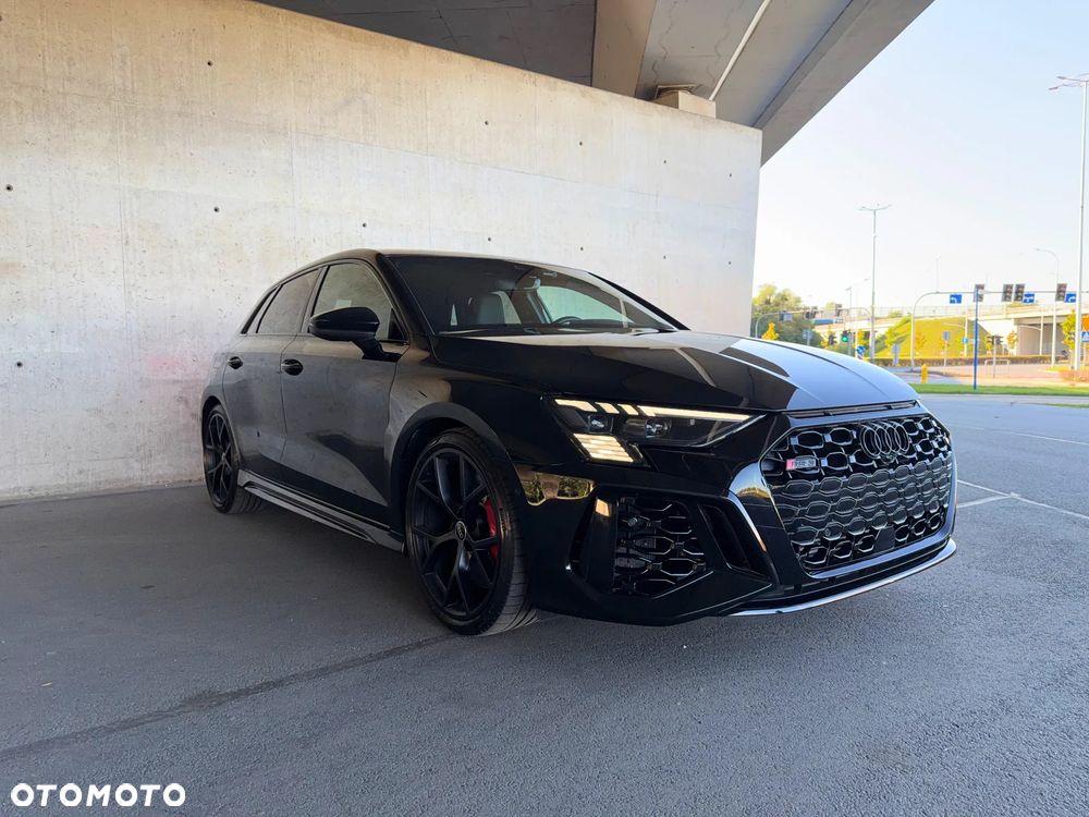 Audi RS3 Sportback TFSI Quattro S tronic - 9