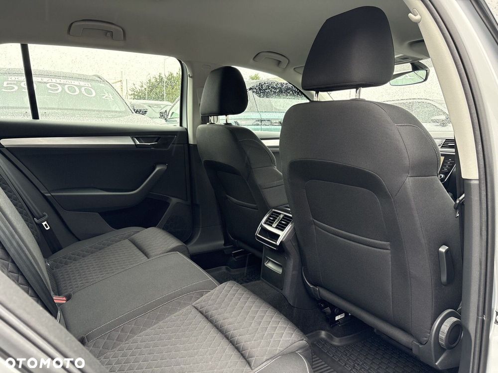 Skoda Superb 1.5 TSI Ambition DSG - 29