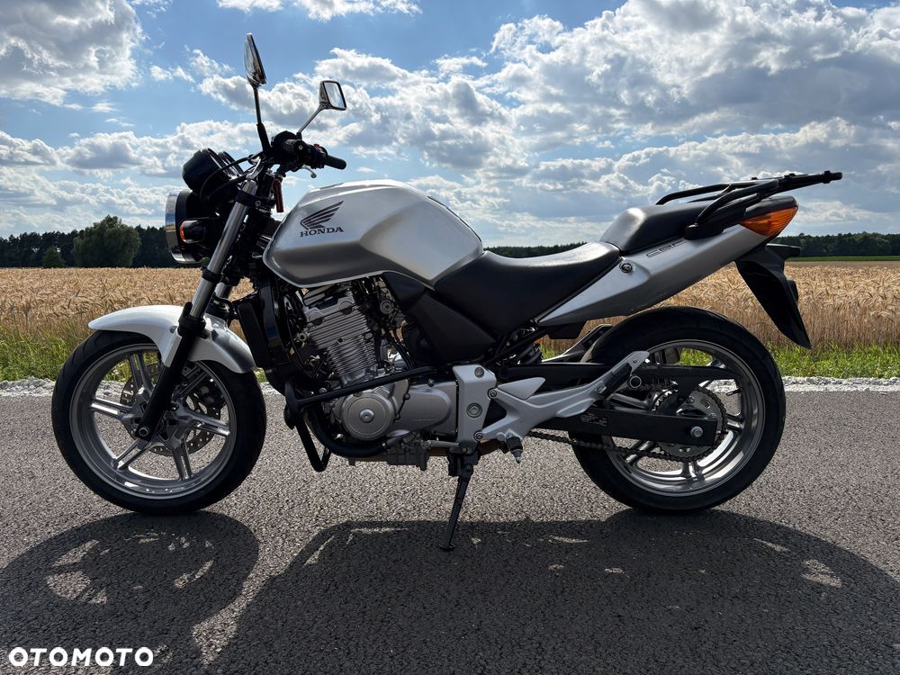 Honda CBF - 3