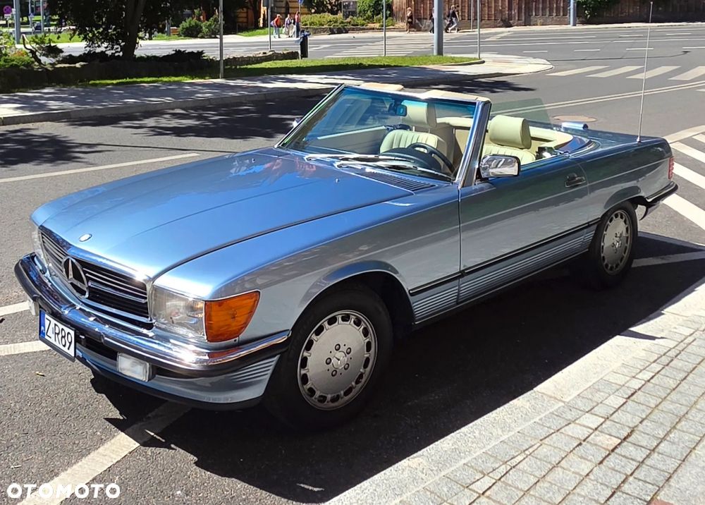 Mercedes-Benz SL - 10