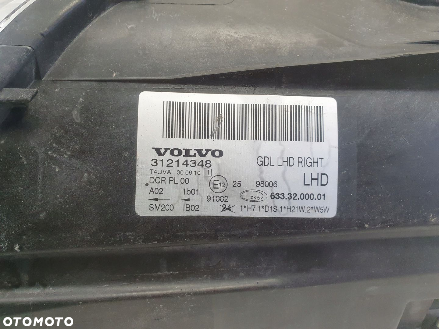 Volvo V70 III XC70 S80 II XENON PRZEDNIA LAMPA PRAWA prawy przód 31214348 - 2
