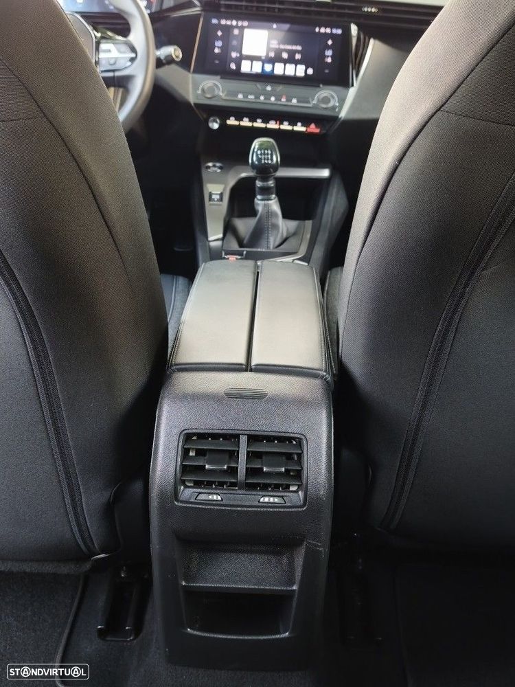 Peugeot 308 SW PureTech 130 Active Pack - 23