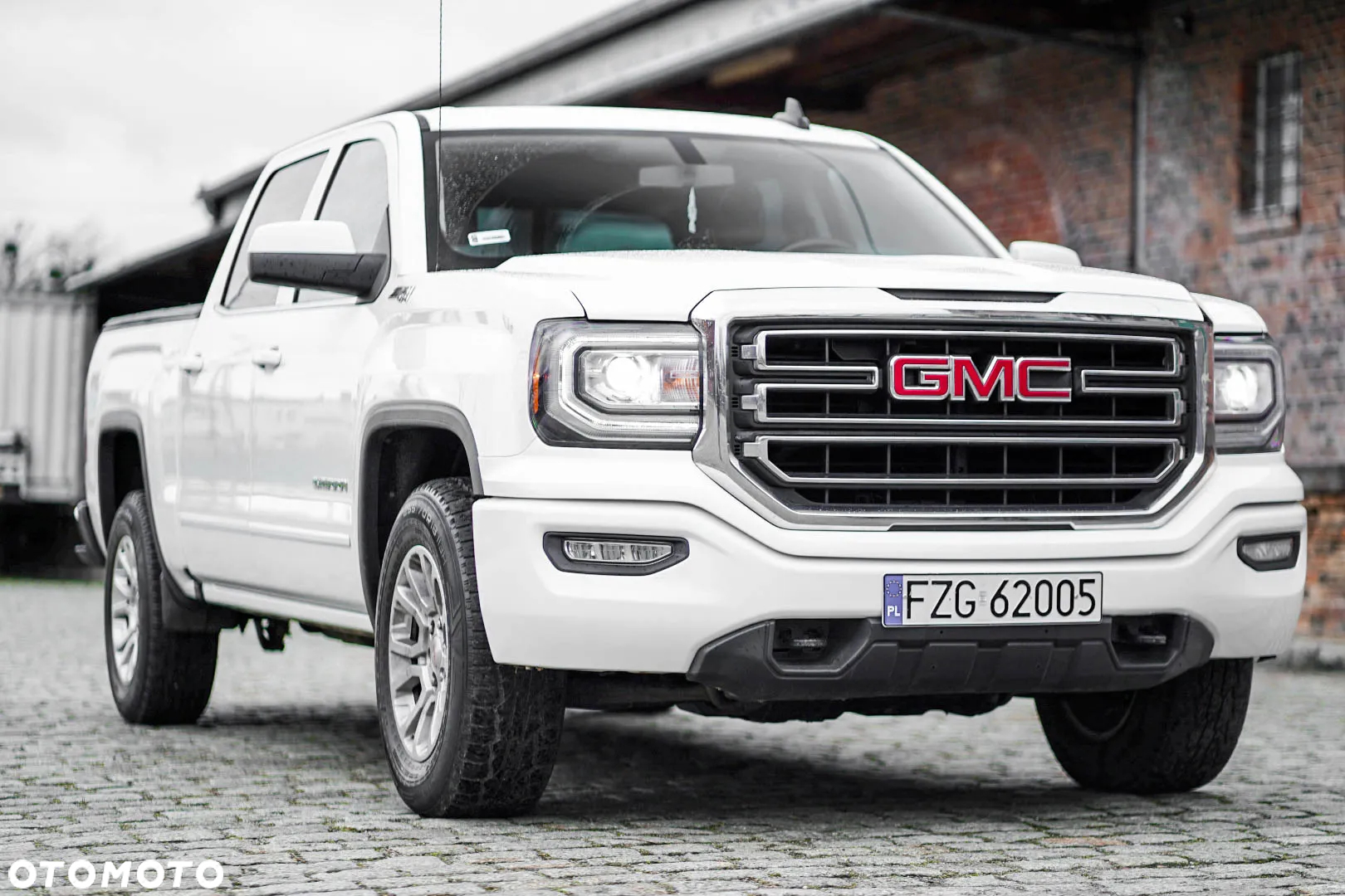 GMC Sierra - 6