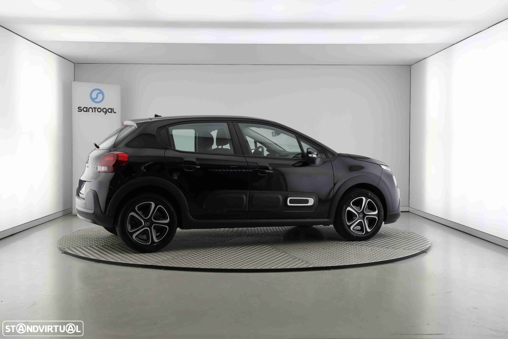 Citroën C3 1.2 PureTech Plus - 3