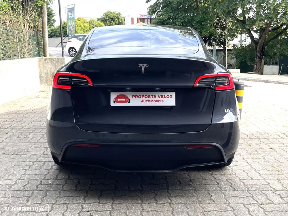 Tesla Model Y RWD - 9