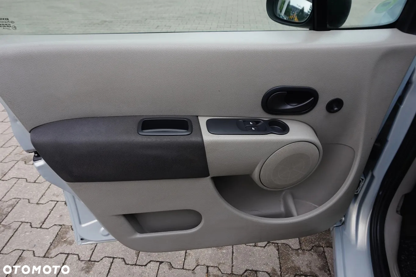 Renault Modus - 23