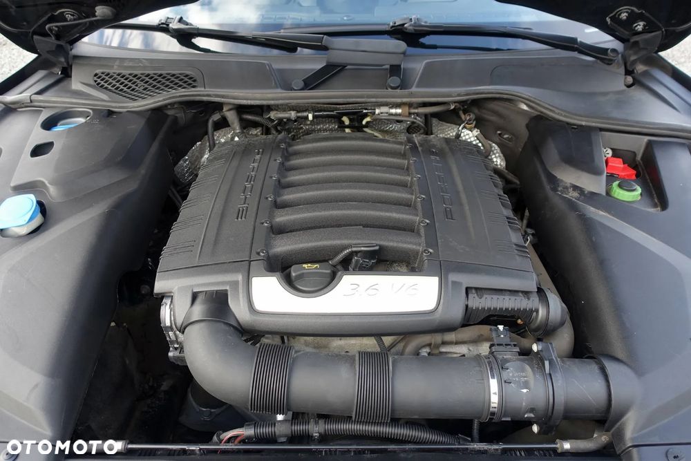 Porsche Cayenne Tiptronic S - 40