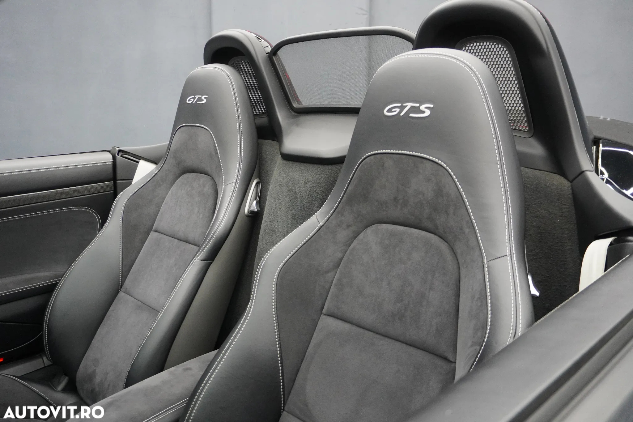 Porsche Boxster 718 GTS PDK - 4