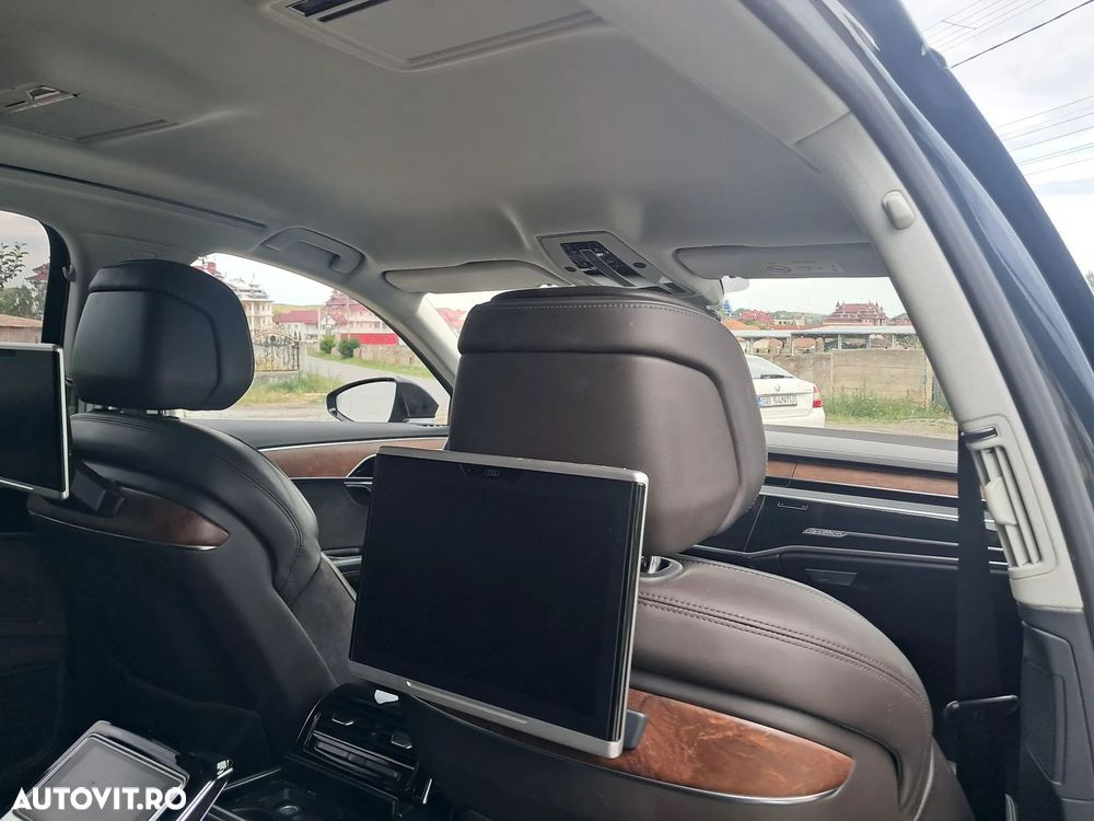 Audi A8 - 15