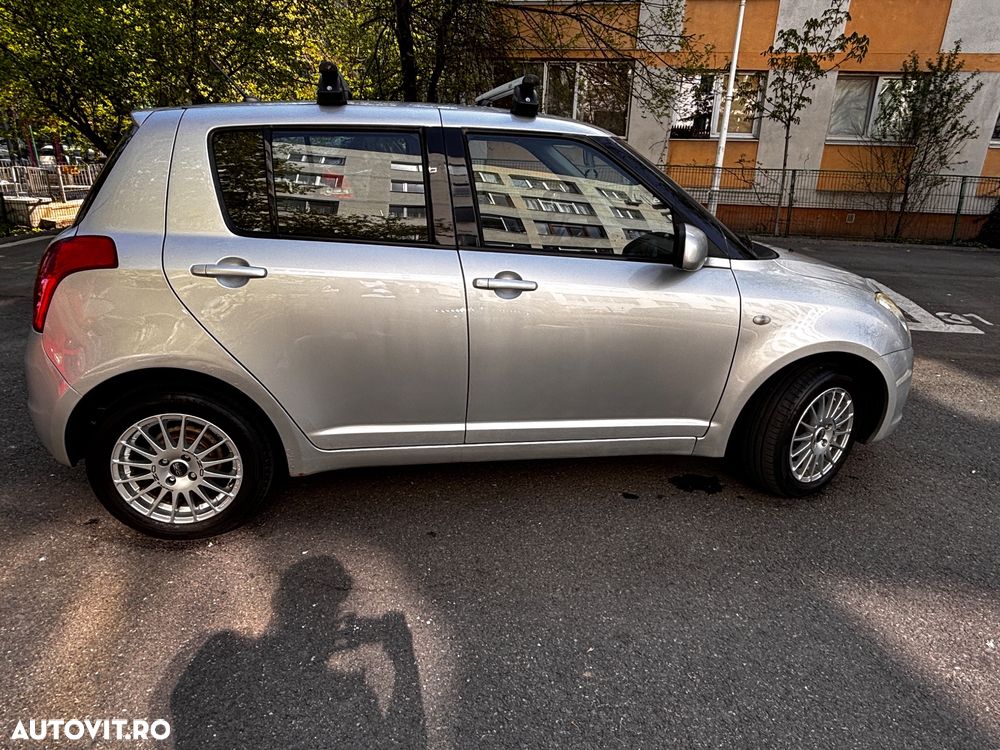 Suzuki Swift 1.3 GS - 9