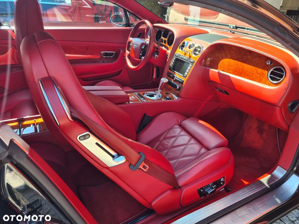 Bentley Continental GT - 9