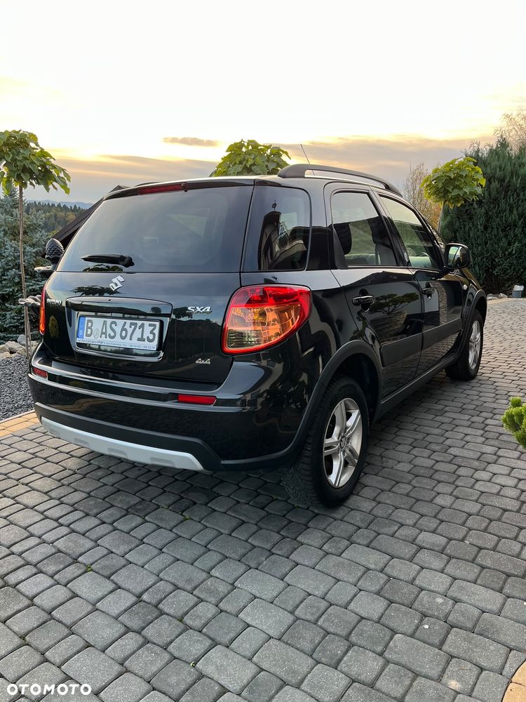 Suzuki SX4 - 8