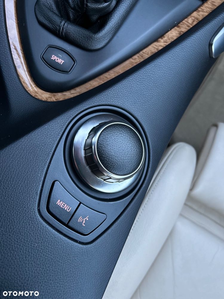 BMW Seria 6 650 i - 27