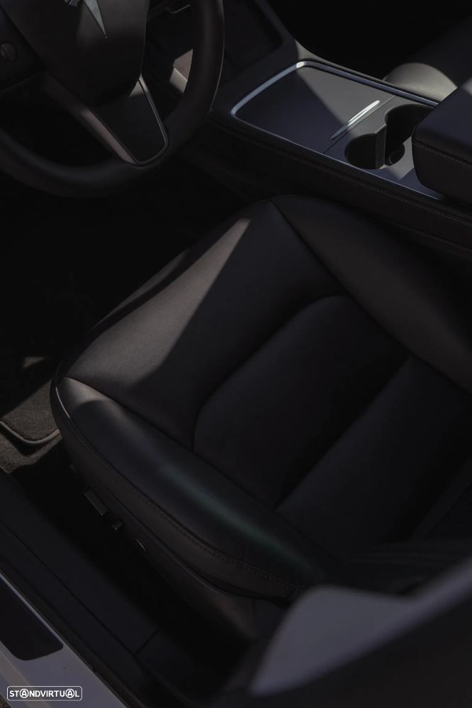 Tesla Model 3 Standard Range Plus RWD - 38