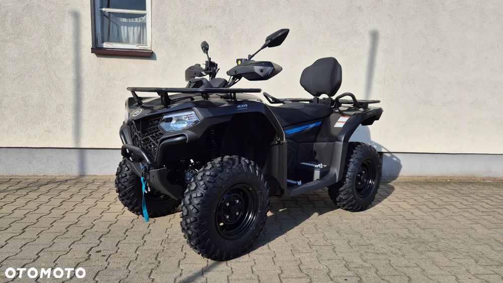 CFMoto CForce - 9