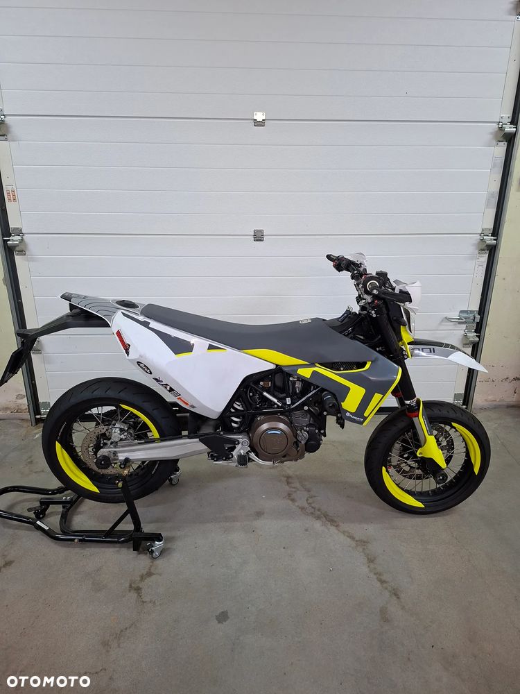 Husqvarna 701 - 2