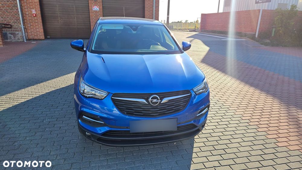 Opel Grandland X 1.2 T GPF Design&Tech S&S - 13