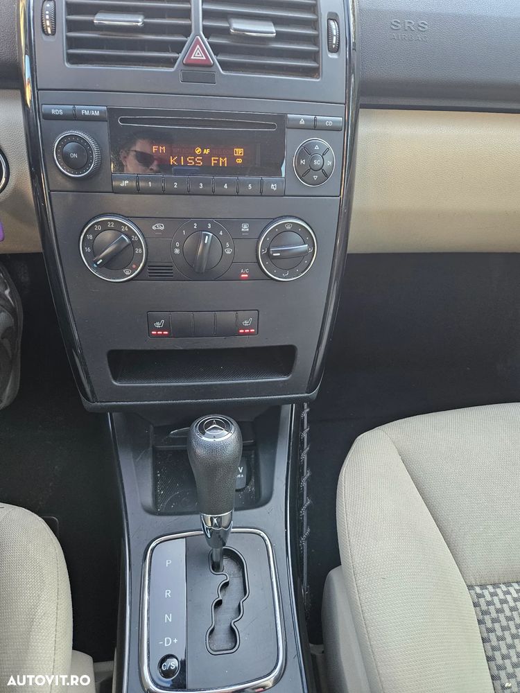 Mercedes-Benz A 150 Autotronic Elegance - 9