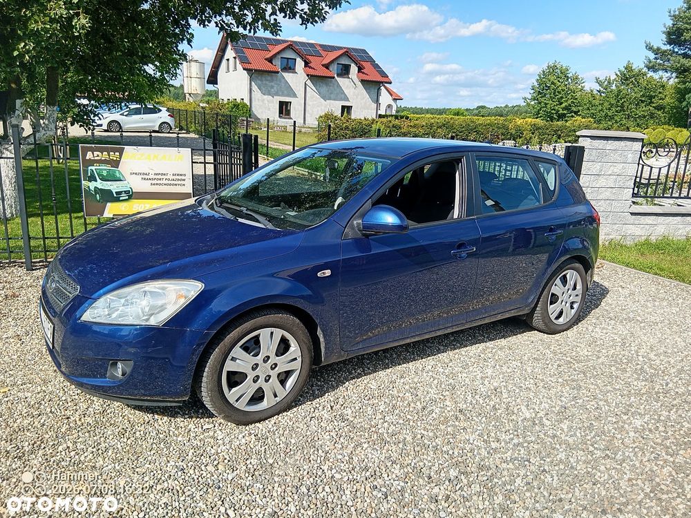Kia Ceed 1.6 CRDi LX - 2
