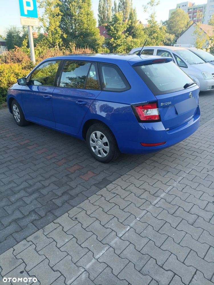 Skoda Fabia 1.0 TSI Ambition - 4