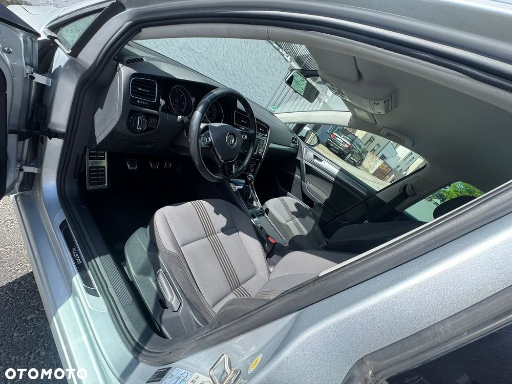 Volkswagen Golf Variant 2.0 TDI BlueMotion Technology Allstar - 14