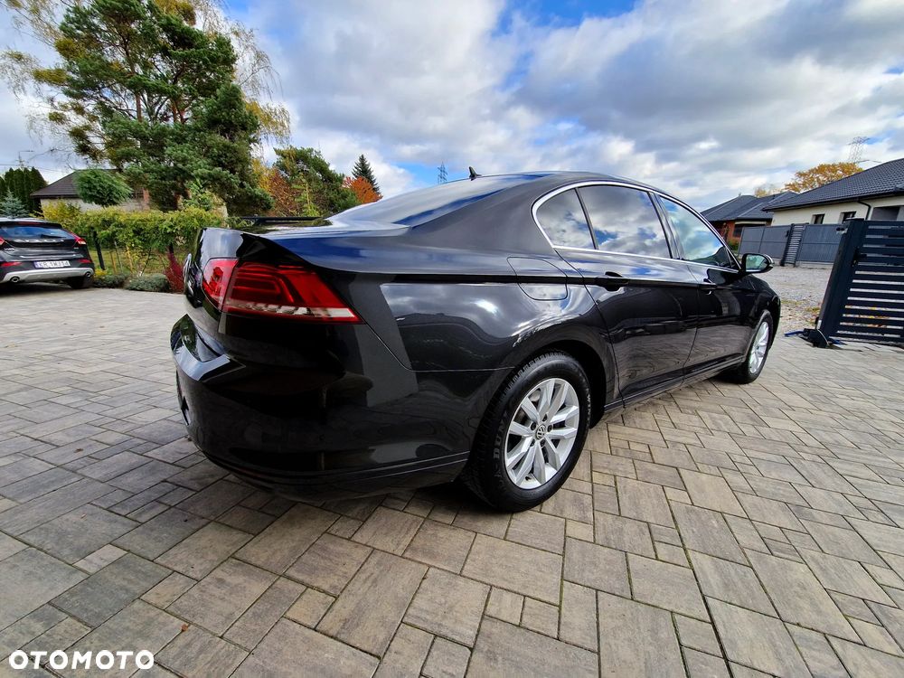 Volkswagen Passat 2.0 TDI BMT Comfortline DSG7 - 9