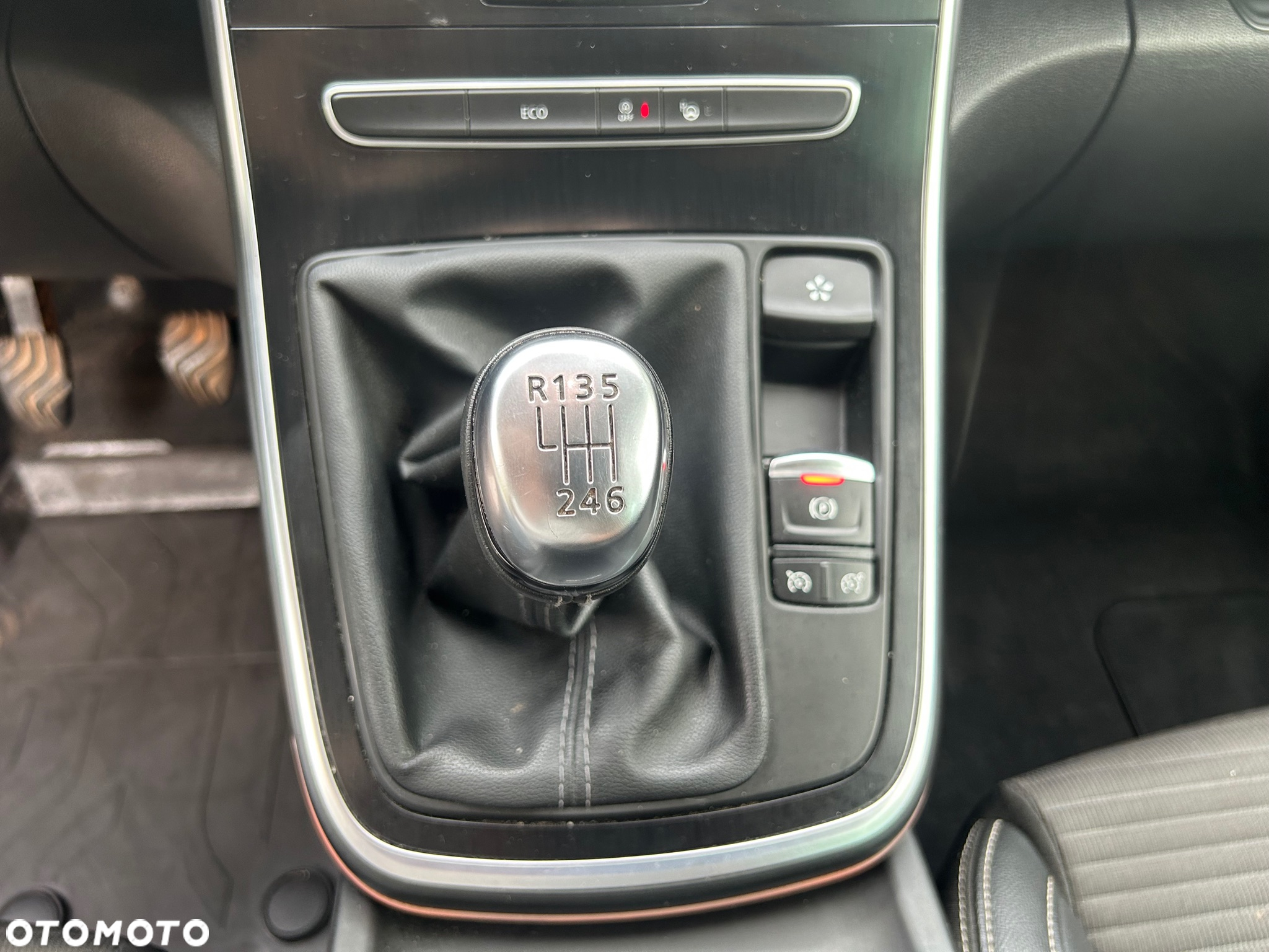 Renault Scenic 1.3 TCe Energy Intens - 26