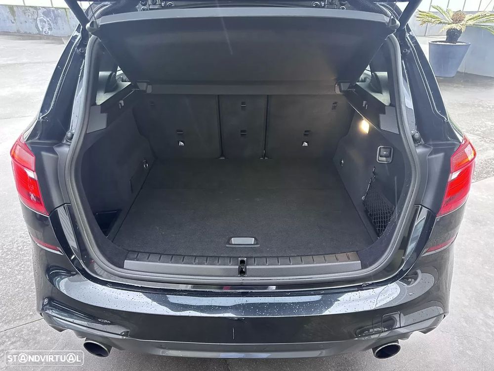 BMW 216 Active Tourer d Pack M - 44
