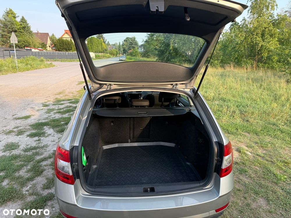 Skoda Octavia 1.4 TSI Ambition - 17